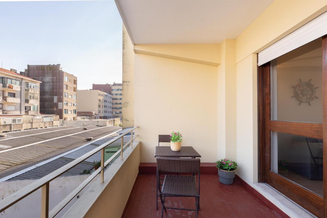 Host Wise - Trendy Bright Flats With Jacuzzi - 5 Min Beach Matosinhos  Extérieur photo